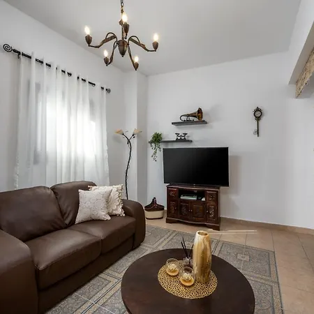 Old Town * Rhodes City